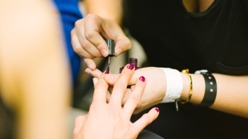 Behind the Scenes: A Night of Glam at the Manhattan Gala Photo 1457972729786 0411a3b2b626